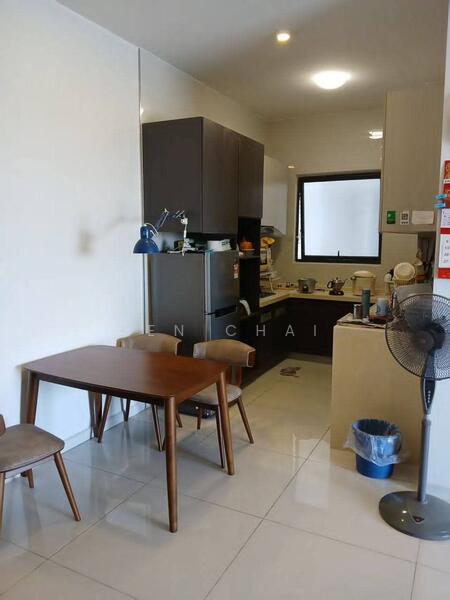 Kondominium untuk Dijual di Royal Strand @ Country Garden Danga Bay - Ken Chai - Kitchen - PropertyGuru.com.my