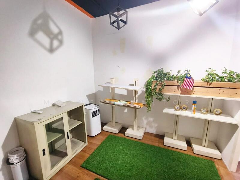 Shop / Office for Rent in Cyberjaya (Selangor) - Maznee Realtor - Interior - PropertyGuru.com.my