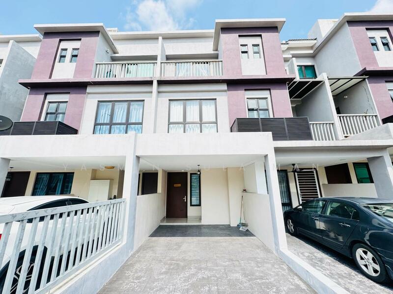 Townhouse for Sale in Kajang (Selangor) - Yasmin Sulaiman - Exterior - PropertyGuru.com.my