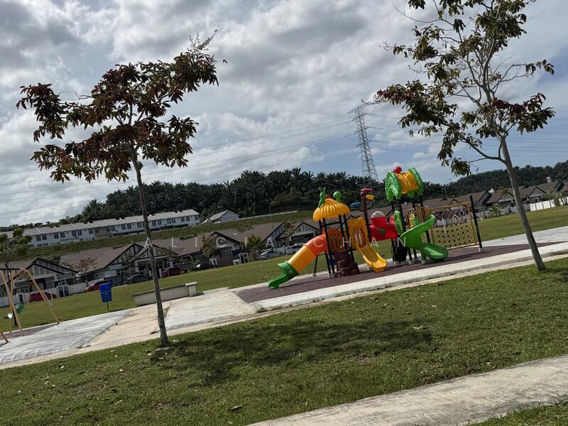 Bungalow for Sale in Taman Senawang Perdana (Senawang) - Alicia Chan - Exterior - PropertyGuru.com.my