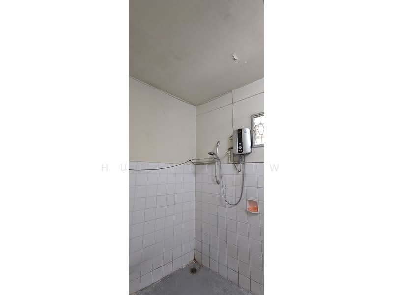 Rumah Teres 1 Tingkat untuk Dijual di Klang (Selangor) - Hui Mei Yew - Bathroom - PropertyGuru.com.my
