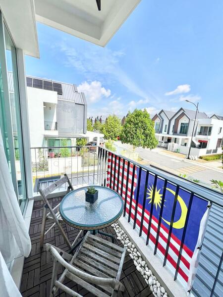 2-storey Terraced House for Sale in Eco Forest (Semenyih) - Iqbal Rafei - Balcony - PropertyGuru.com.my