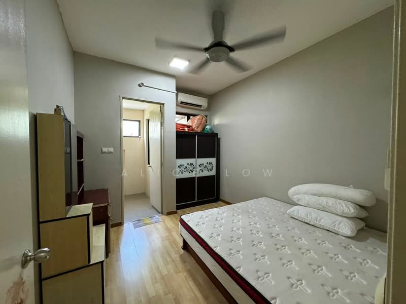 2-storey Terraced House for Sale in Rawang (Selangor) - Alice Low - Bedroom - PropertyGuru.com.my