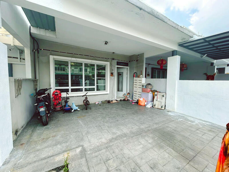 2-storey Terraced House for Sale in Hill Park (Semenyih) - Kamsol Mascuri - Exterior - PropertyGuru.com.my