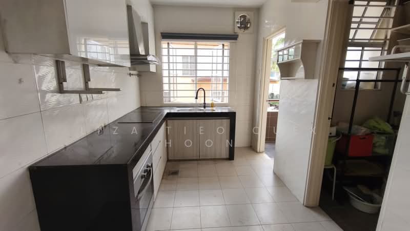 Townhouse for Sale in Damansara Jaya (Petaling Jaya) - Liza Tieo Quek Hoon - Kitchen - PropertyGuru.com.my