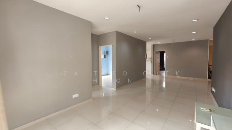 Townhouse for Sale in Damansara Jaya (Petaling Jaya) - Liza Tieo Quek Hoon - Living Room - PropertyGuru.com.my