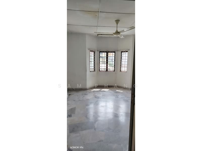 Bandar Country Homes untuk Untuk Dijual - RM 600,000, Mac 2026 - Interior - PropertyGuru.com.my