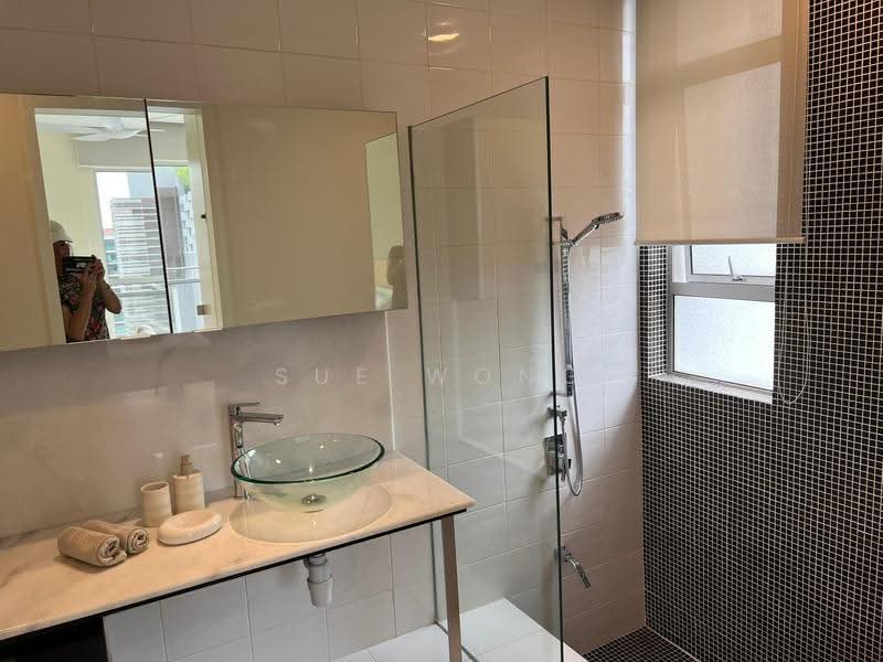 Kediaman Servis untuk Dijual di Verve Suites - Sue Wong - Bathroom - PropertyGuru.com.my
