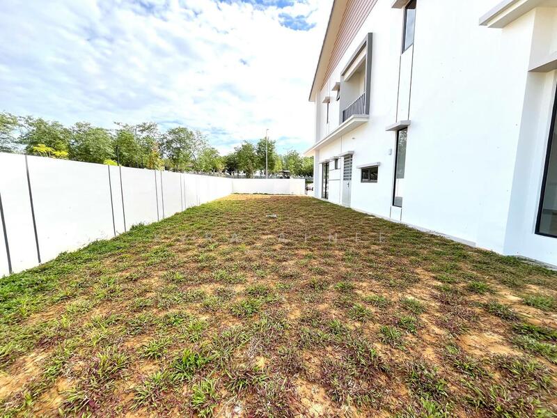 Semi-Detached House for Sale in Cyber 10 (Cyberjaya) - Kyra Afnee - Exterior - PropertyGuru.com.my