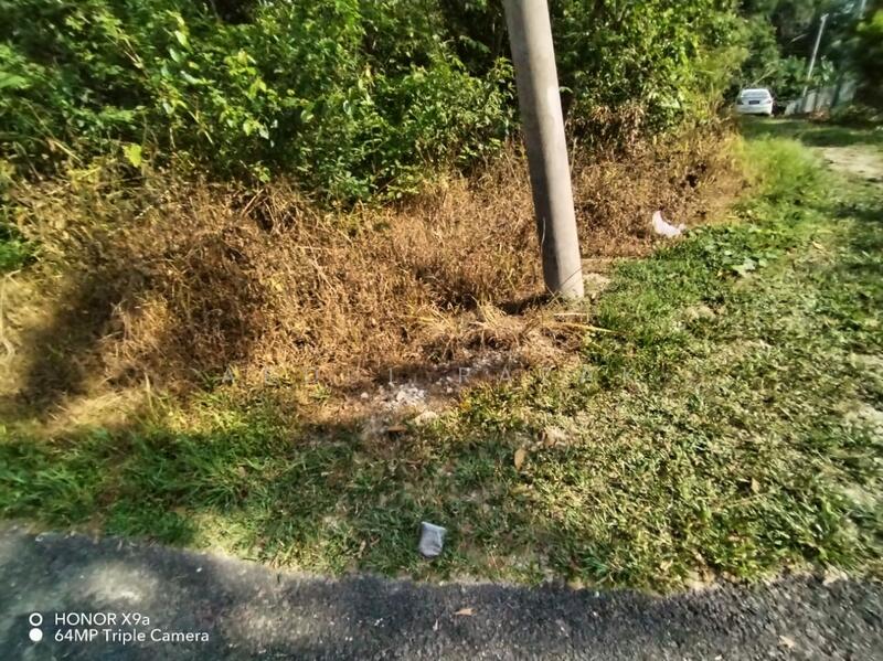 Untuk Dijual - Kampung Seri Tanjung Masjid Tanah