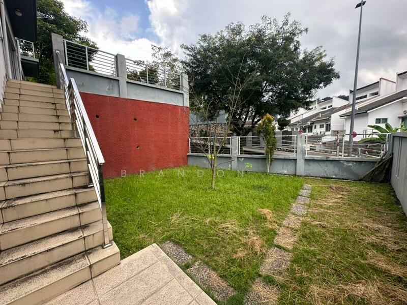Rumah Teres 2.5 Tingkat untuk Dijual di Sering Ukay (Ampang) - Brandon . - Exterior - PropertyGuru.com.my