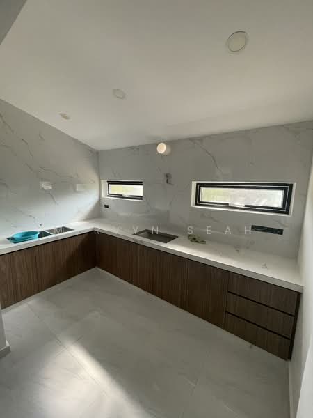 Semi-Detached House for Sale in Tanjung Tokong (Penang) - Mervyn Seah - Kitchen - PropertyGuru.com.my