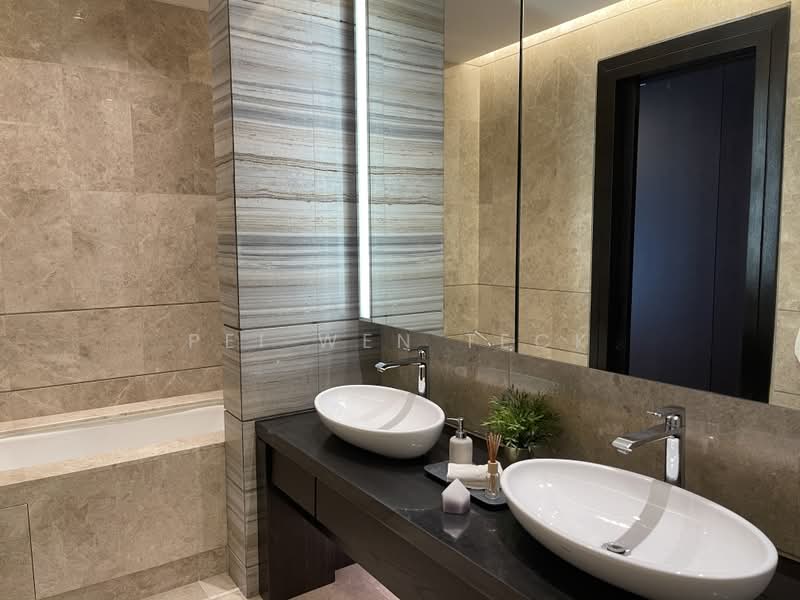 Servis Apartment untuk Dijual di The Ritz-Carlton Residences - Pei Wen Teck - Bathroom - PropertyGuru.com.my