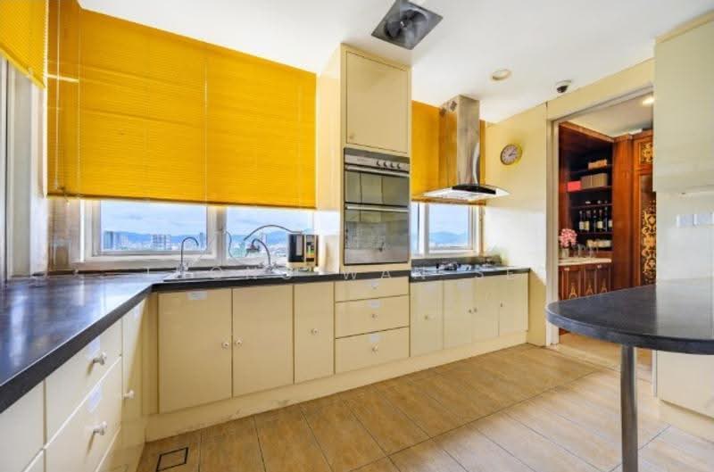 Kondominium untuk Dijual di One Menerung - Thong Wan See - Kitchen - PropertyGuru.com.my