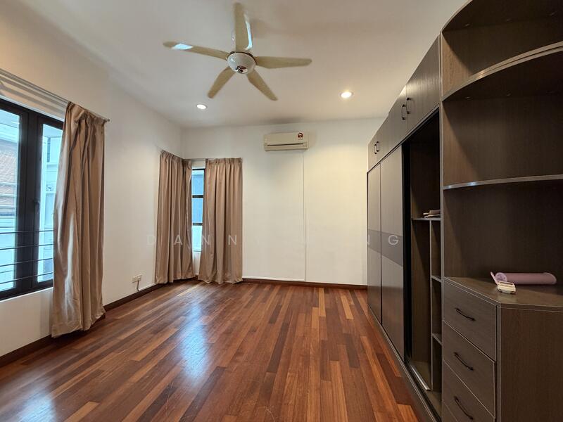 Semi-Detached House for Rent in Subang Jaya (Selangor) - Danny Wong - Bedroom - PropertyGuru.com.my