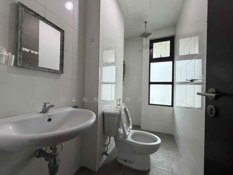 Semi-Detached House for Rent in Subang Jaya (Selangor) - Danny Wong - Bathroom - PropertyGuru.com.my