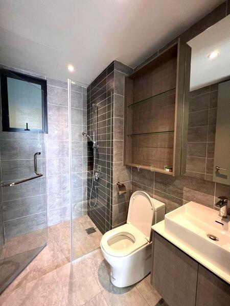 Service Residence for Sale at Millerz Square Serviced Residence - Terry Yee - Bathroom - PropertyGuru.com.my
