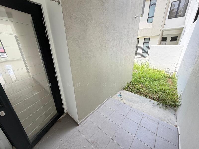 Semi-Detached House for Sale in Kota Emerald (Rawang) - Mandy Cheow - Exterior - PropertyGuru.com.my