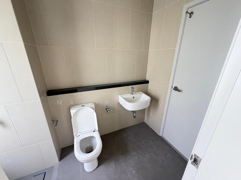 Semi-Detached House for Sale in Kota Emerald (Rawang) - Mandy Cheow - Bathroom - PropertyGuru.com.my