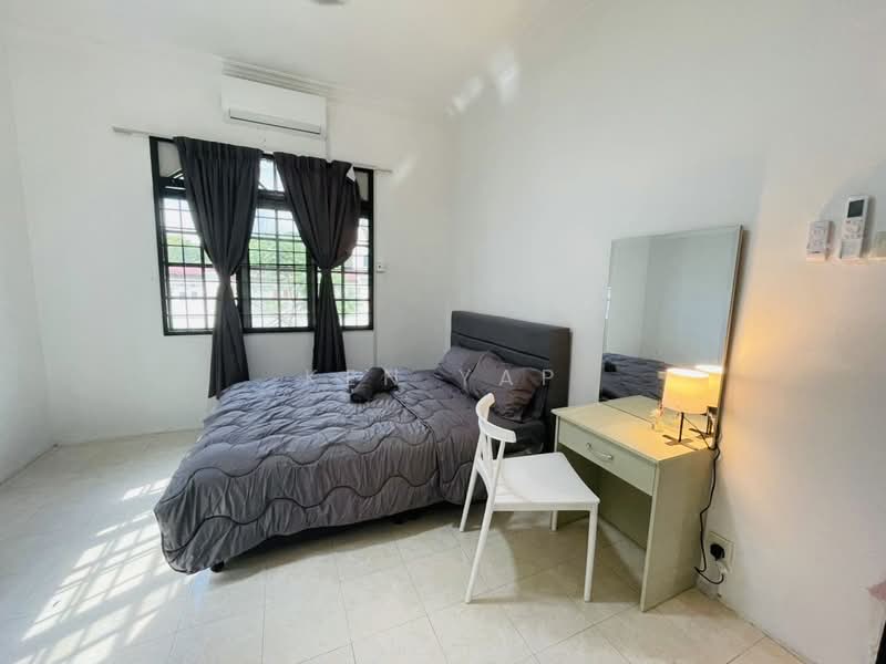 Bungalow for Rent in Dengkil (Selangor) - Ken Yap - Bedroom - PropertyGuru.com.my