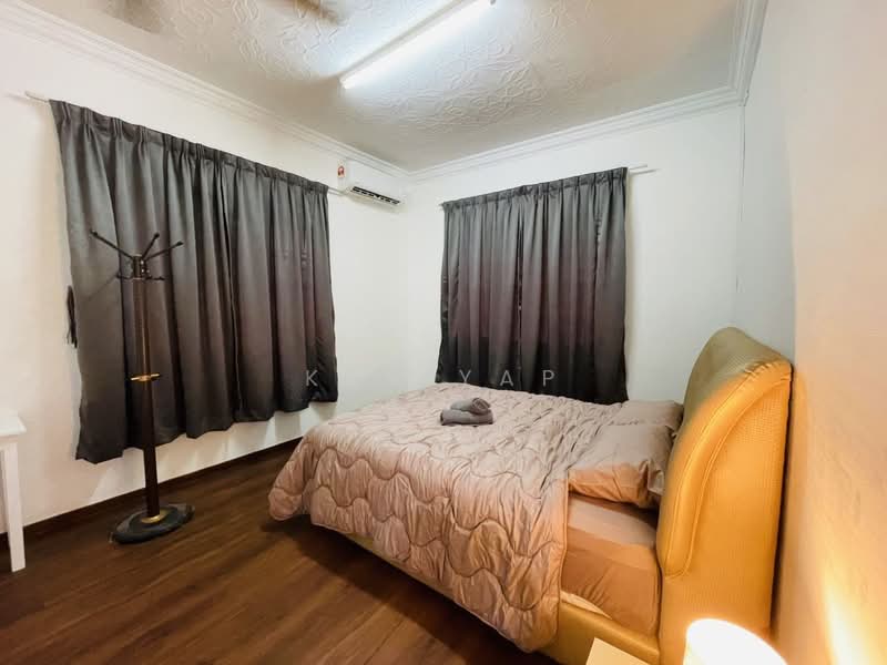 Bungalow for Rent in Dengkil (Selangor) - Ken Yap - Bedroom - PropertyGuru.com.my