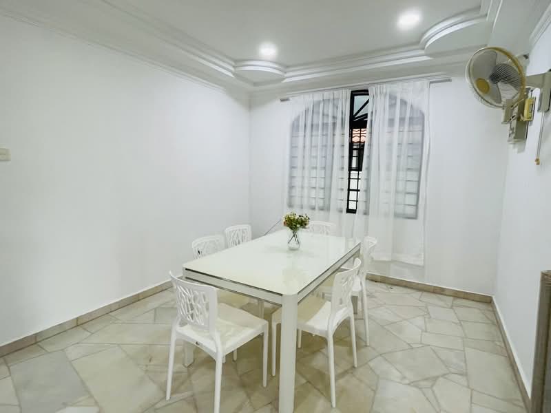 Bungalow for Rent in Dengkil (Selangor) - Ken Yap - Dining Room - PropertyGuru.com.my