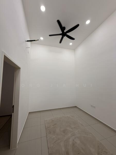 2-storey Terraced House for Sale in Bandar Sri Sendayan (Negeri Sembilan) - Ong Jia Hui - Interior - PropertyGuru.com.my