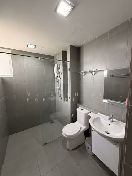 Vision Residence untuk Untuk Disewa - RM 2,500 /bulan, Mac 2026 - Bathroom - PropertyGuru.com.my