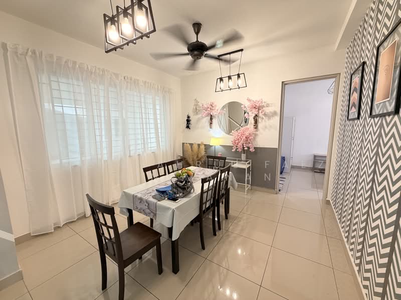 Vision Residence untuk Untuk Disewa - RM 2,500 /bulan, Mac 2026 - Dining Room - PropertyGuru.com.my