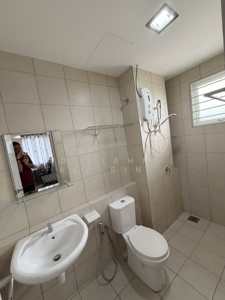Vision Residence untuk Untuk Disewa - RM 2,500 /bulan, Mac 2026 - Bathroom - PropertyGuru.com.my