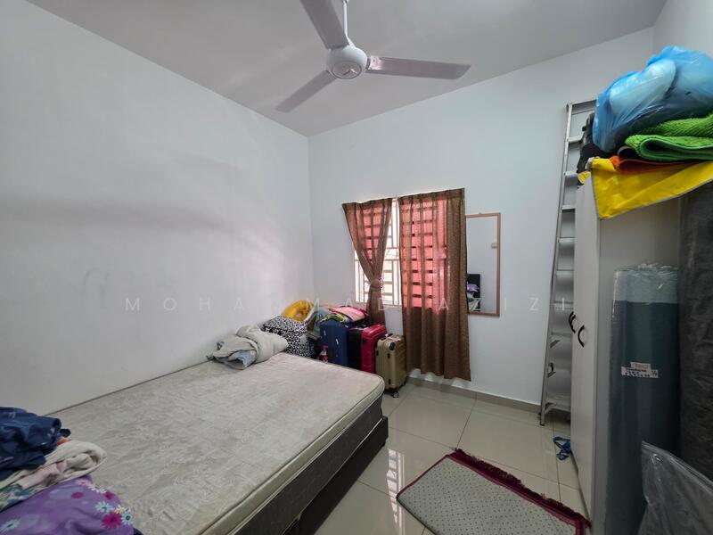 Rumah Teres untuk Dijual di Taman Temerloh Jaya (Perak) - Mohammad Azizi - Bedroom - PropertyGuru.com.my