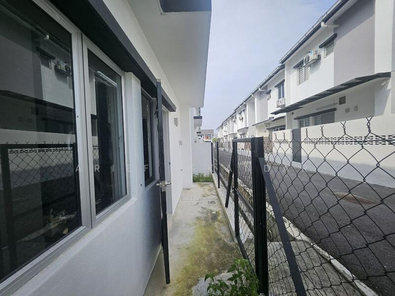 2-storey Terraced House for Sale in Semenyih (Selangor) - Arief Iskandar - Exterior - PropertyGuru.com.my