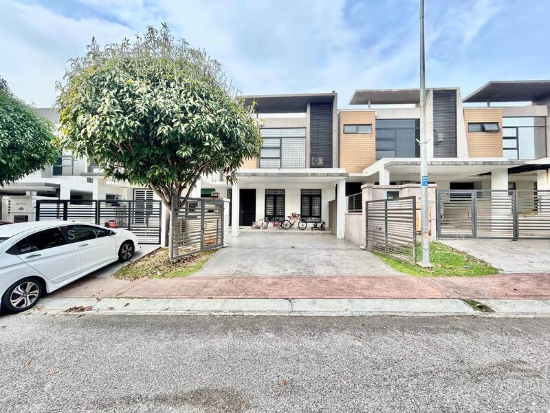 Double Storey Superlink Akasia U12 Cahaya Alam - 1