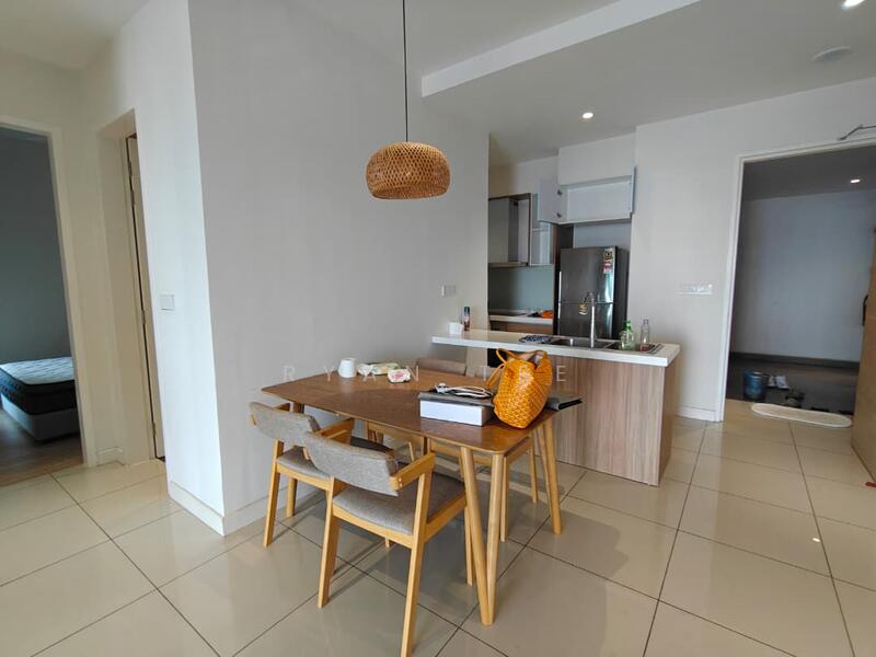 Kediaman Servis untuk Disewa di UNIO Residence - Ryan Tee - Dining Room - PropertyGuru.com.my