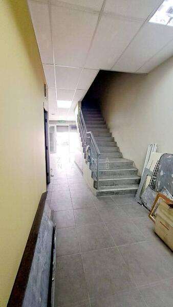 Corridor Pusat perdagangan alam jaya