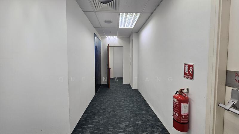 Office for Rent in KLCC (KL City Centre) - Queena Tang - Corridor - PropertyGuru.com.my