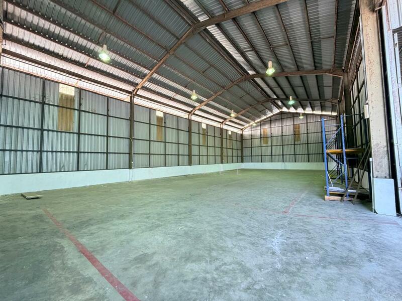 Warehouse for Rent in Kuching (Sarawak) - KC Jee - Interior - PropertyGuru.com.my