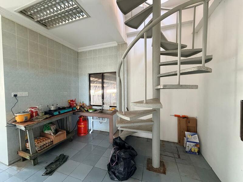 Warehouse for Rent in Kuching (Sarawak) - KC Jee - Kitchen - PropertyGuru.com.my