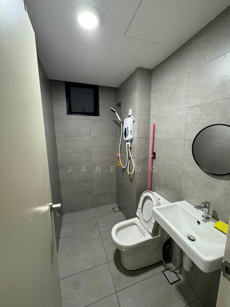 Vivo Executive Apartment untuk Untuk Disewa - RM 1,450 /bulan, Mac 2026 - Bathroom - PropertyGuru.com.my
