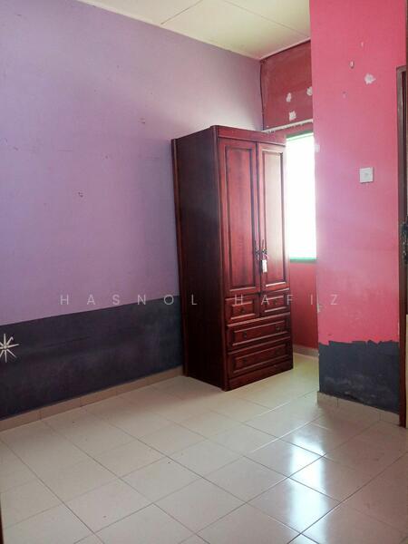 2-storey Terraced House for Sale in Bandar Baru Puncak Alam (Puncak Alam) - Hasnol Hafiz - Bedroom - PropertyGuru.com.my