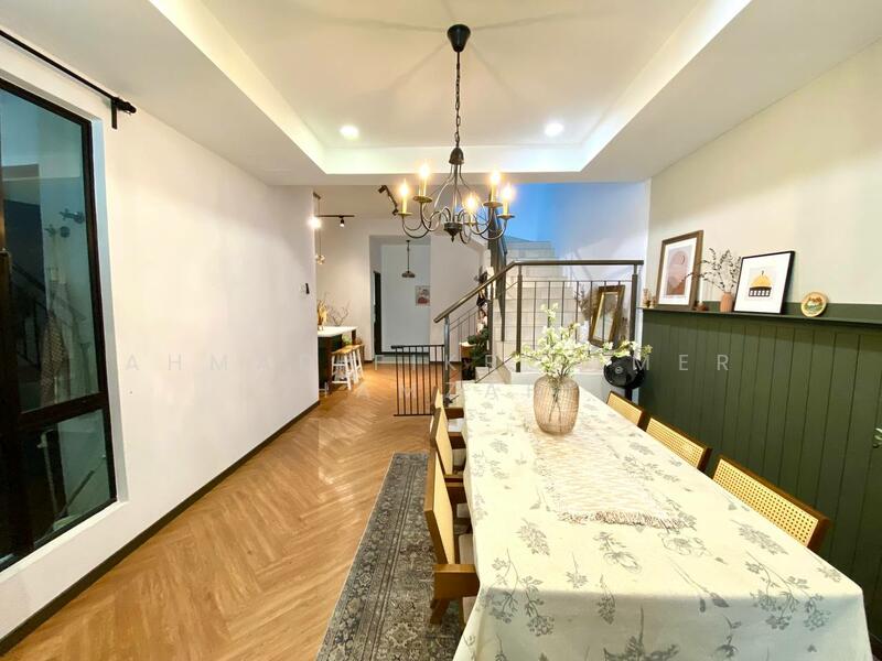 2-storey Terraced House for Sale in Taman Saujana KLIA (Sepang) - Ahmad Fikri Amer Hamzah - Dining Room - PropertyGuru.com.my