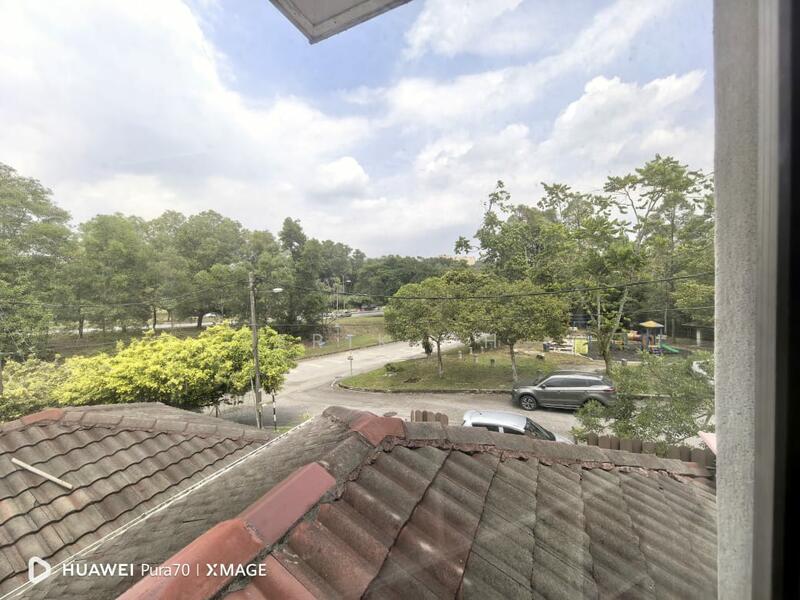 2-storey Terraced House for Sale in Seri Kembangan (Selangor) - ERIK OH - Exterior - PropertyGuru.com.my