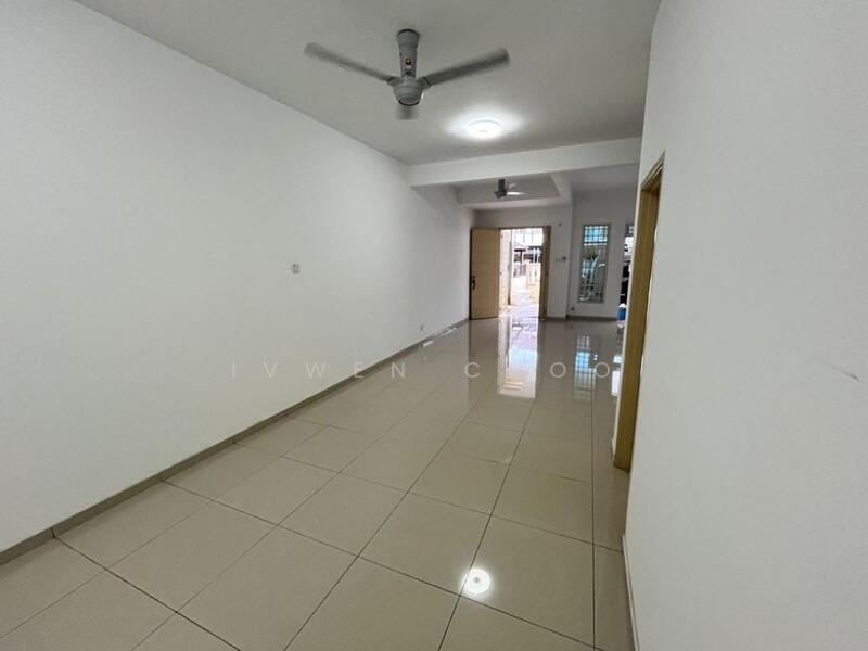 2-storey Terraced House for Rent in Taman Sri Pulai Perdana (Skudai) - Ivwen Choo - Living Room - PropertyGuru.com.my