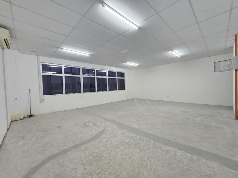 Factory for Rent in Ulu Tiram (Johor) - Win Tan - Interior - PropertyGuru.com.my