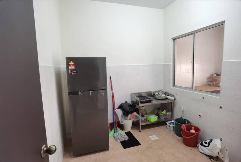 Kim Crest @ Puchong Hartamas untuk Untuk Dijual - RM 1,100,000, Mac 2026 - Kitchen - PropertyGuru.com.my