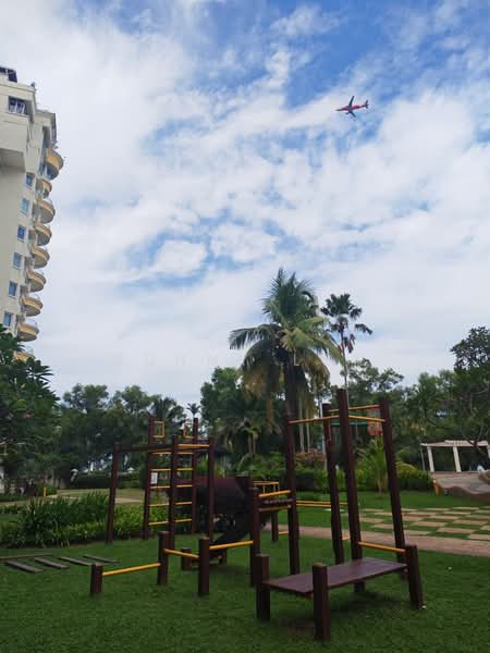 Kondominium untuk Dijual di Gold Coast Resort Condominium - Sunny Lok - Exterior - PropertyGuru.com.my