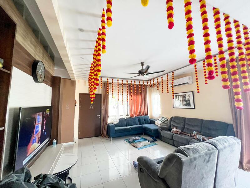 2-storey Terraced House for Sale in Seksyen U13 (Setia Alam) - Shazwan CH - Living Room - PropertyGuru.com.my