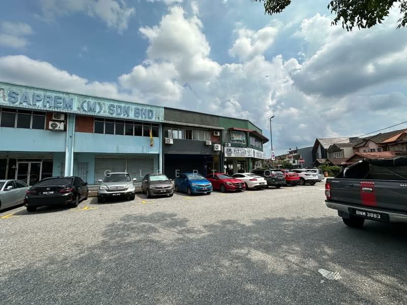 Shop for Sale in Seksyen 8 (Shah Alam) - Gilbert Hor - Exterior - PropertyGuru.com.my
