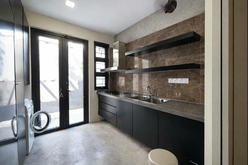 2-storey Terraced House for Sale in Bangsar (Kuala Lumpur) - Azli Ibrahim - Kitchen - PropertyGuru.com.my