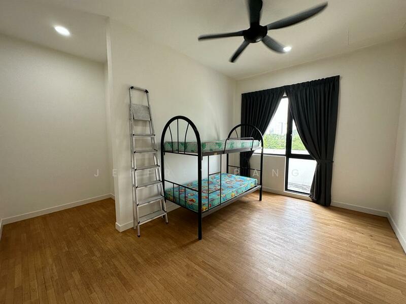 Twin Palms @ Sungai Long untuk Untuk Dijual - RM 1,800,000, Apr 2026 - Bedroom - PropertyGuru.com.my
